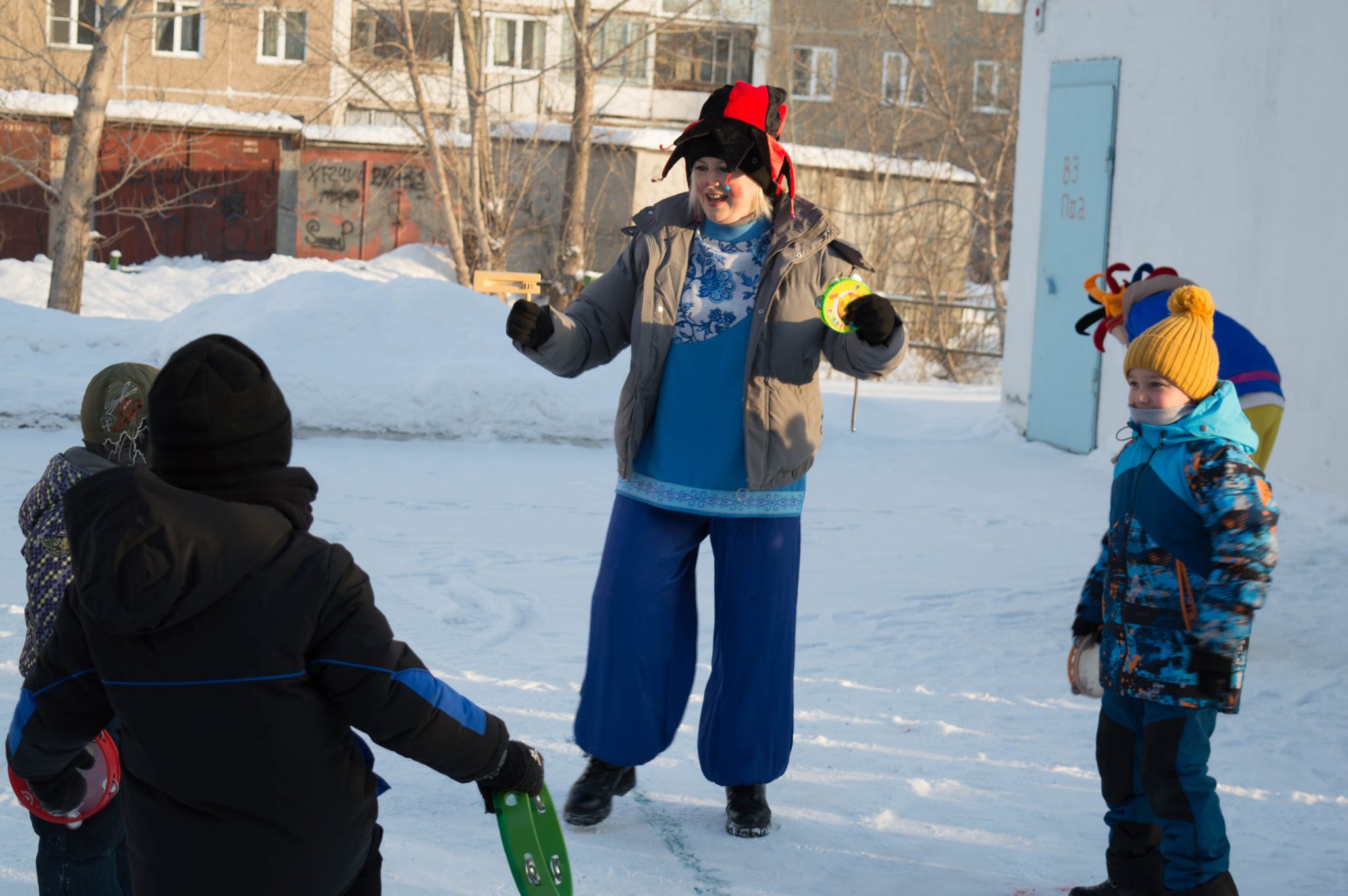Карусель детский спортивный